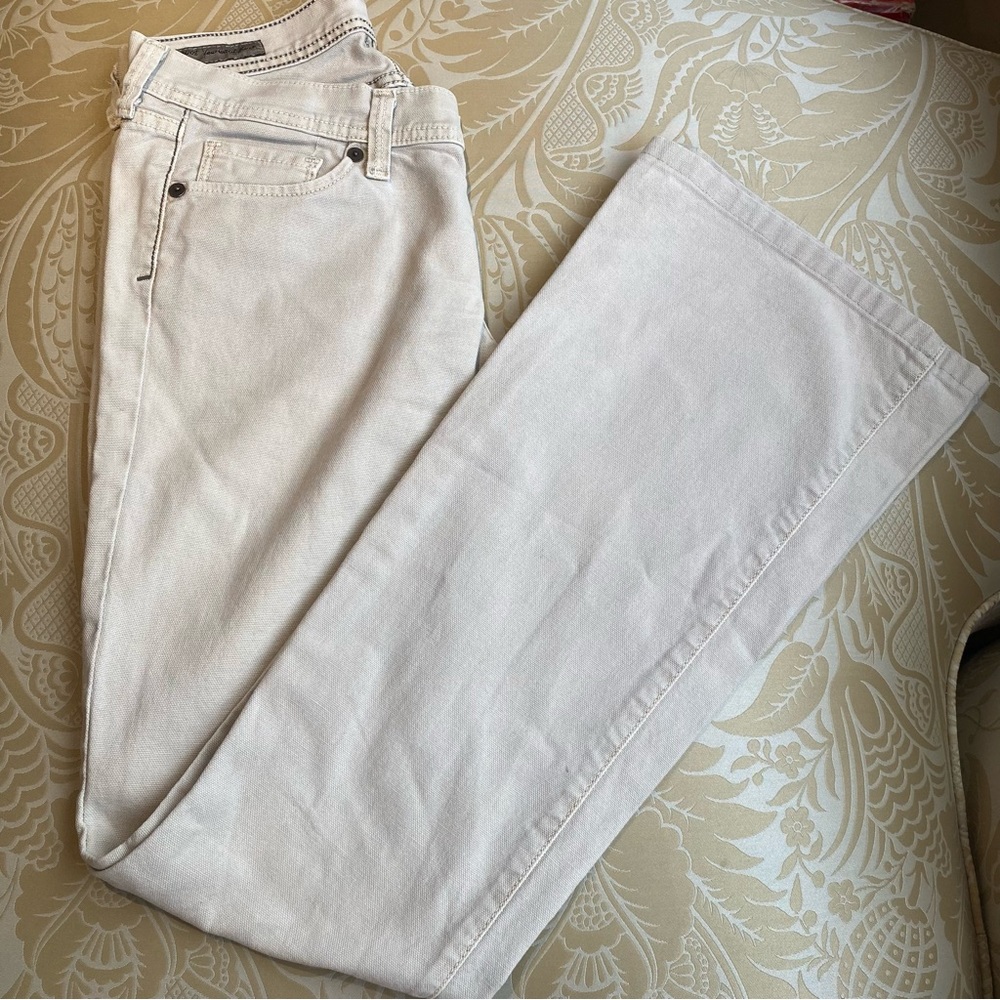Citizens of Humanity Beige Low Waisted Flair Denim Size 26